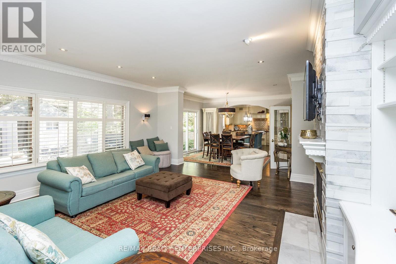 Photo 44 of 2045 Heartwood Court, Mississauga ON
