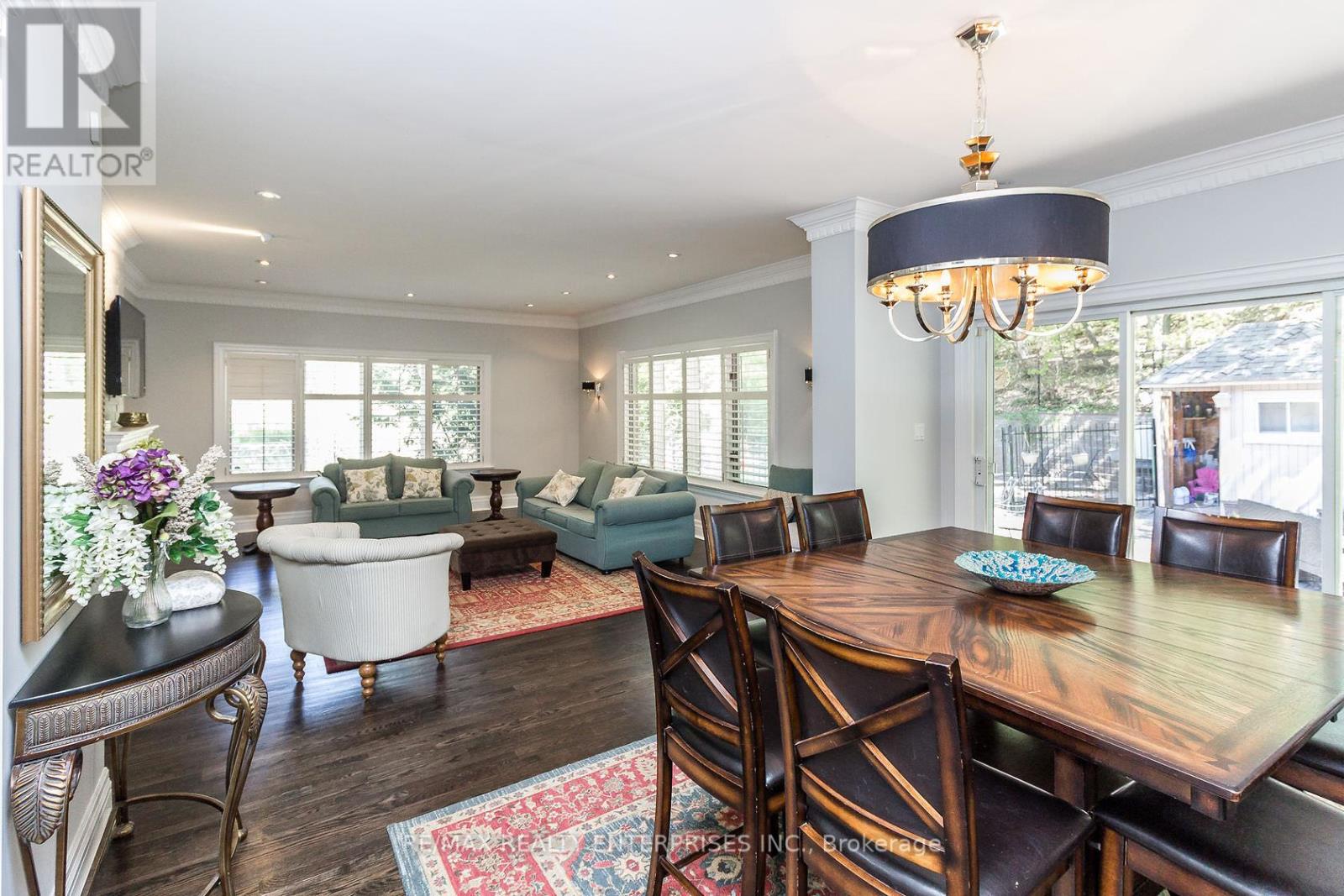 Photo 23 of 2045 Heartwood Court, Mississauga ON