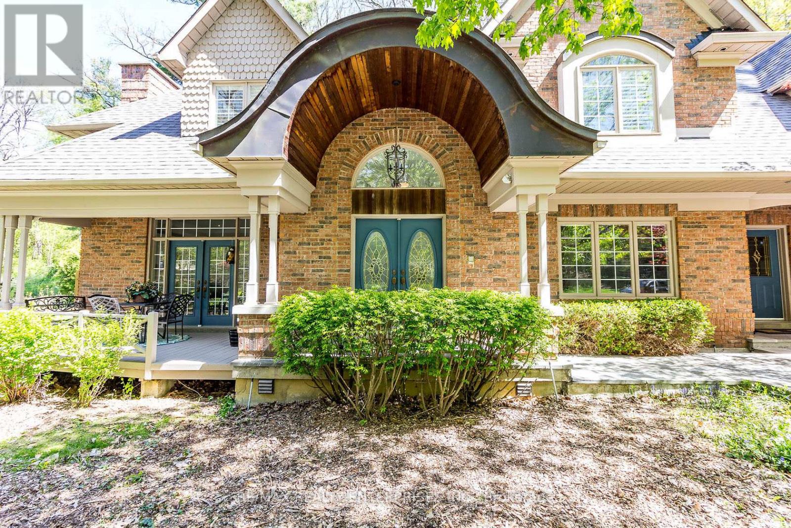 Photo 29 of 2045 Heartwood Court, Mississauga ON