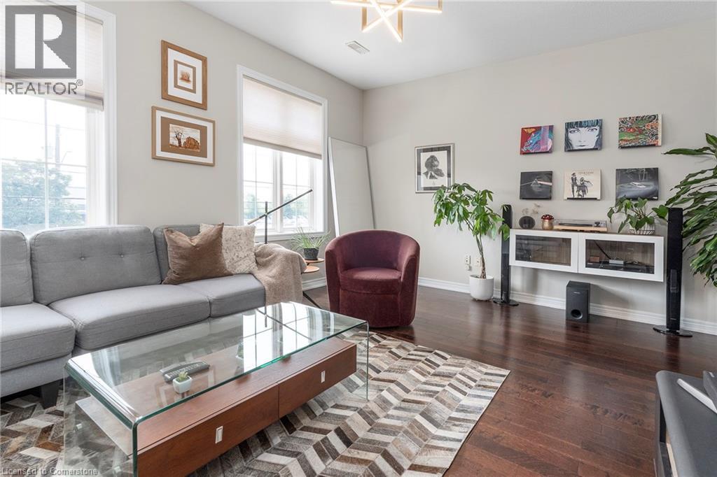 Photo 3 of 1401 Plains Road E Unit 26, Burlington ON