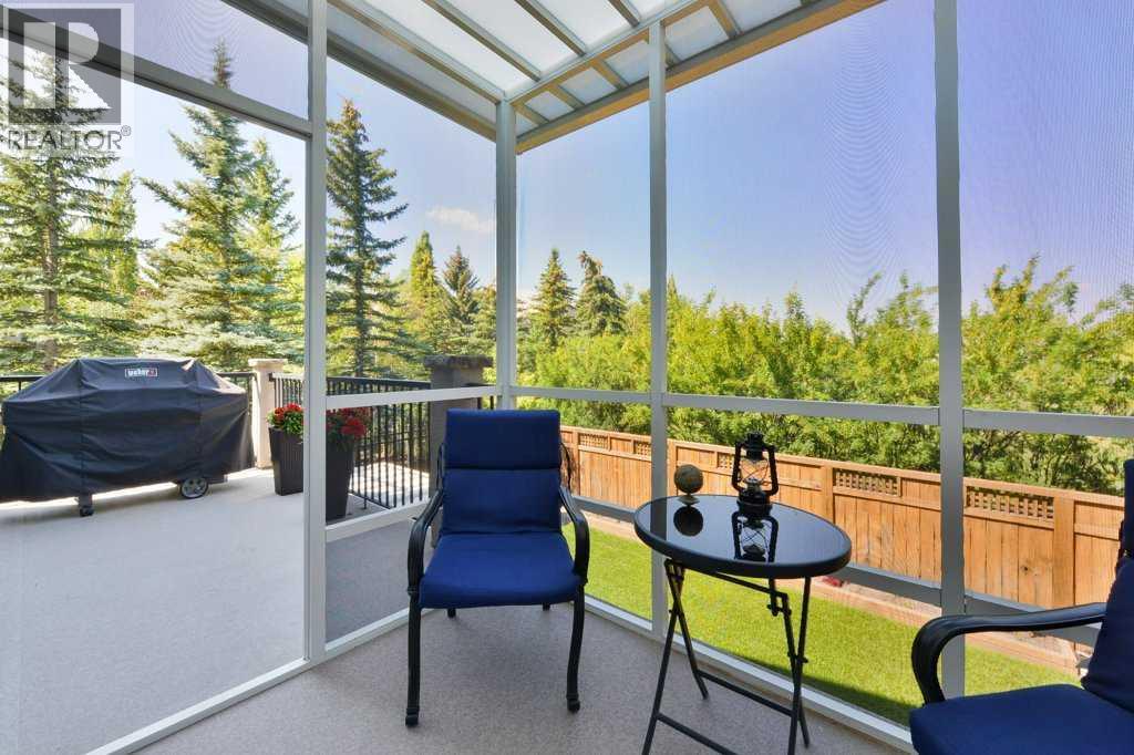 Single Family House for Sale in  Aspen Meadows Green SW Aspen Woods Calgary 