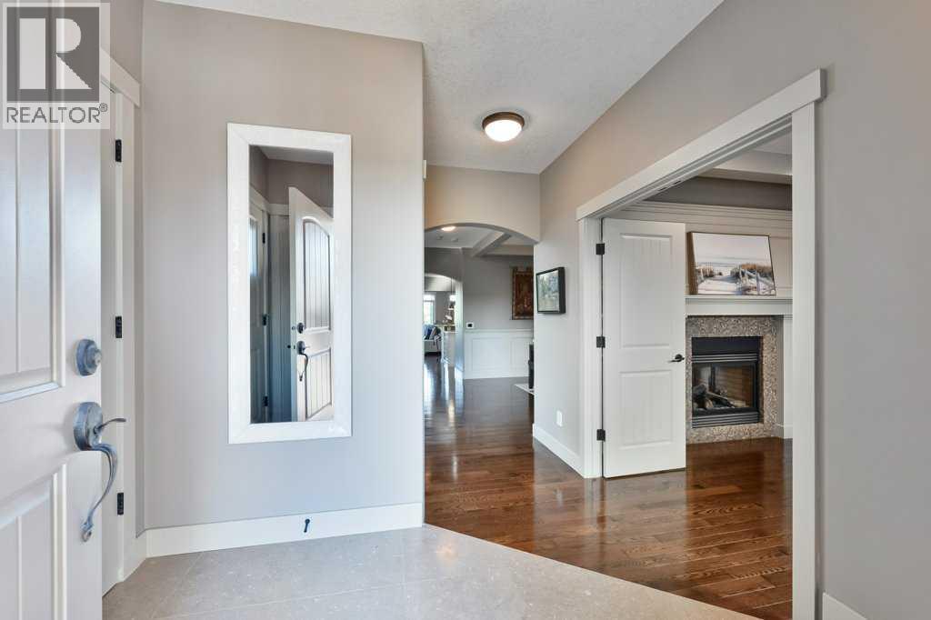 Single Family House for Sale in  Aspen Meadows Green SW Aspen Woods Calgary 