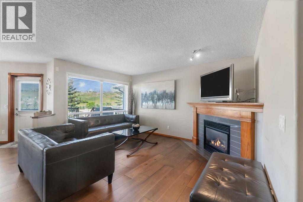 Single Family House for Sale in  Hidden Valley Manor NW Hidden Valley Calgary 