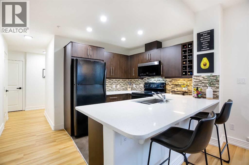 Single Family House for Sale in   Spruce Place SW Spruce Cliff Calgary 