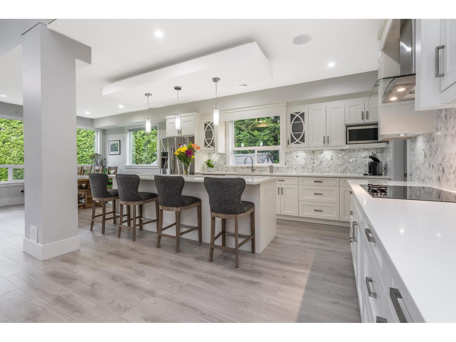 Photo 10 of 2 22963 Fraser Highway, Langley BC