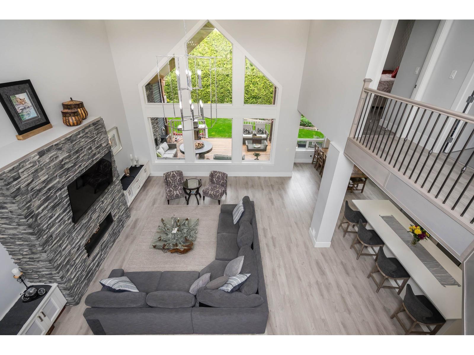 Photo 2 of 2 22963 Fraser Highway, Langley BC