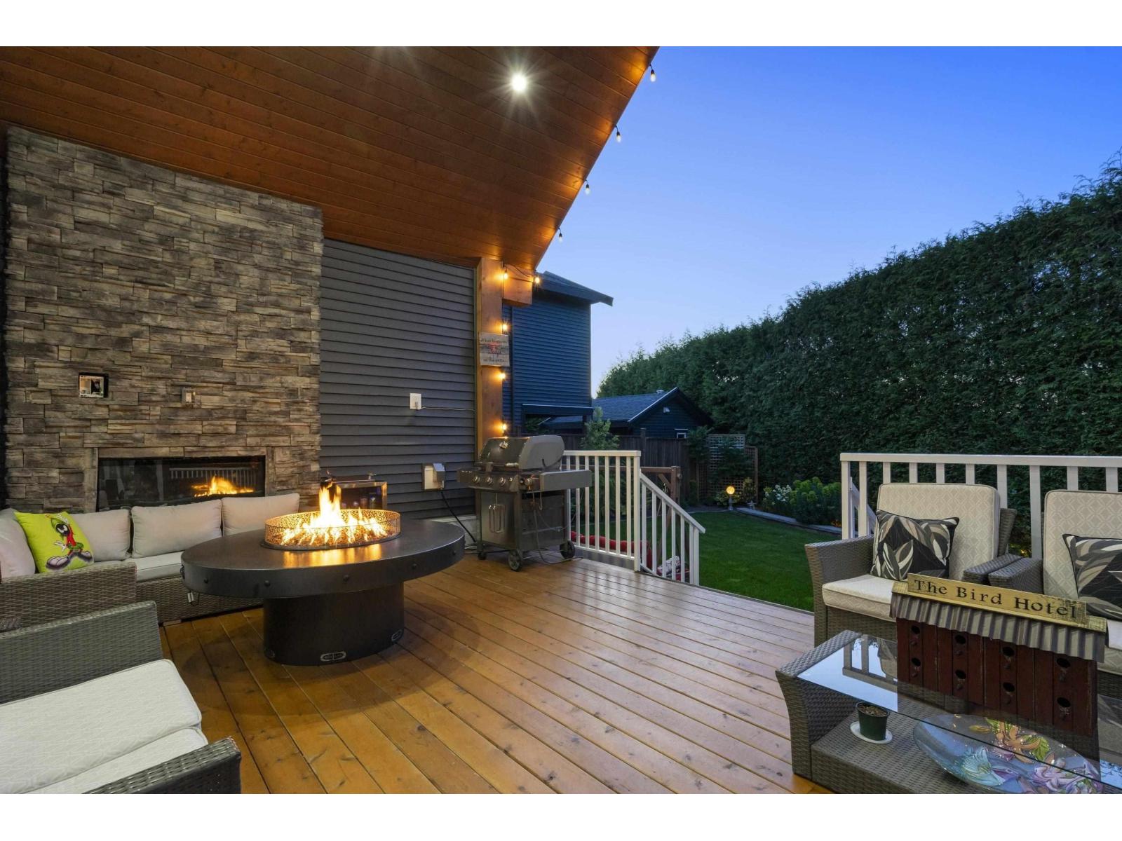 Photo 22 of 2 22963 Fraser Highway, Langley BC