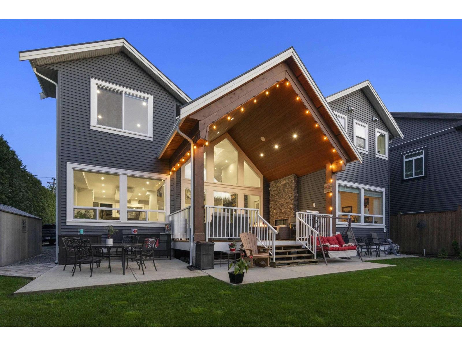 Photo 5 of 2 22963 Fraser Highway, Langley BC
