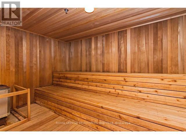 Photo 24 of 804 5070 Pinedale Avenue, Burlington ON