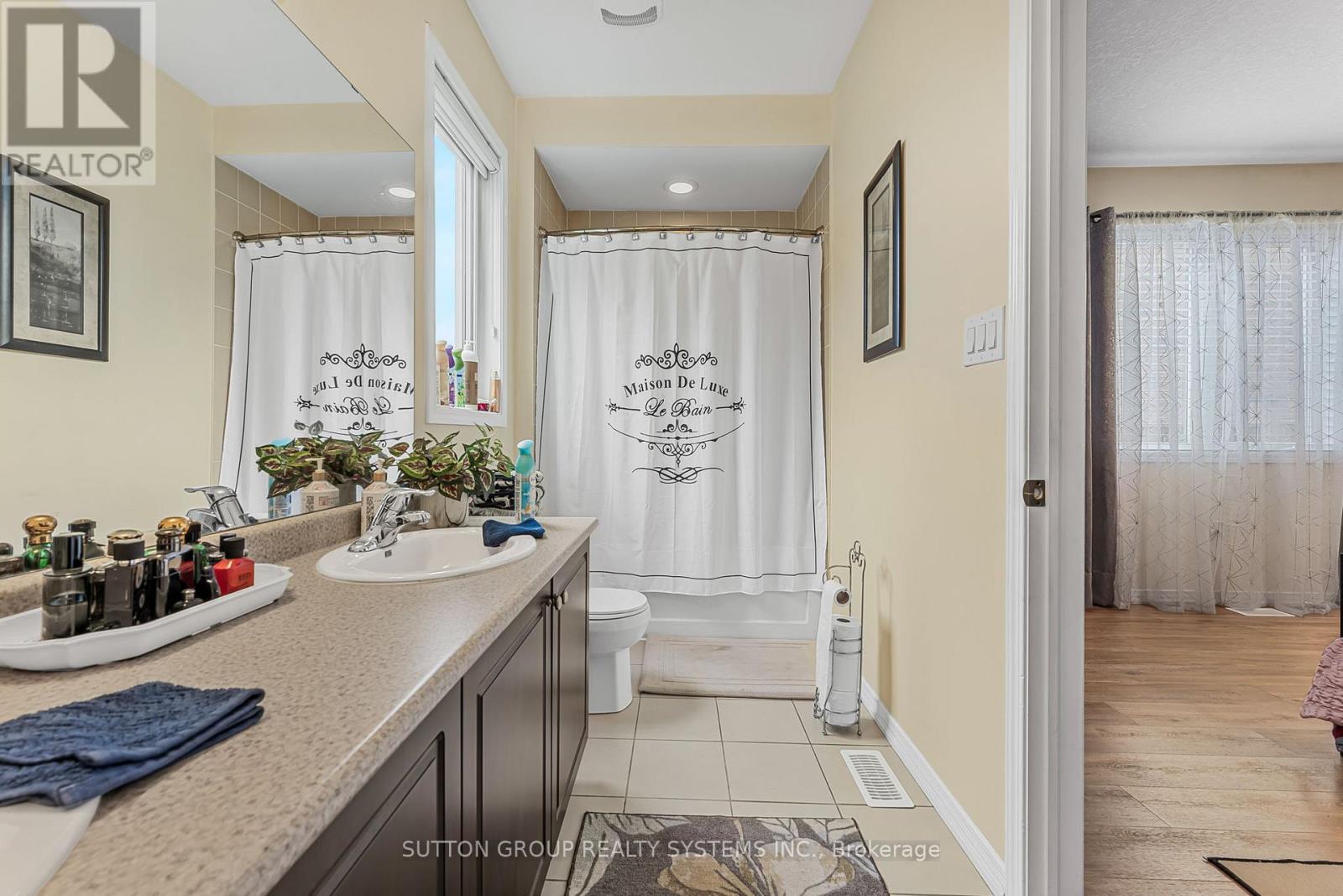 Photo 34 of 8424 Mulberry Drive, Niagara Falls ON