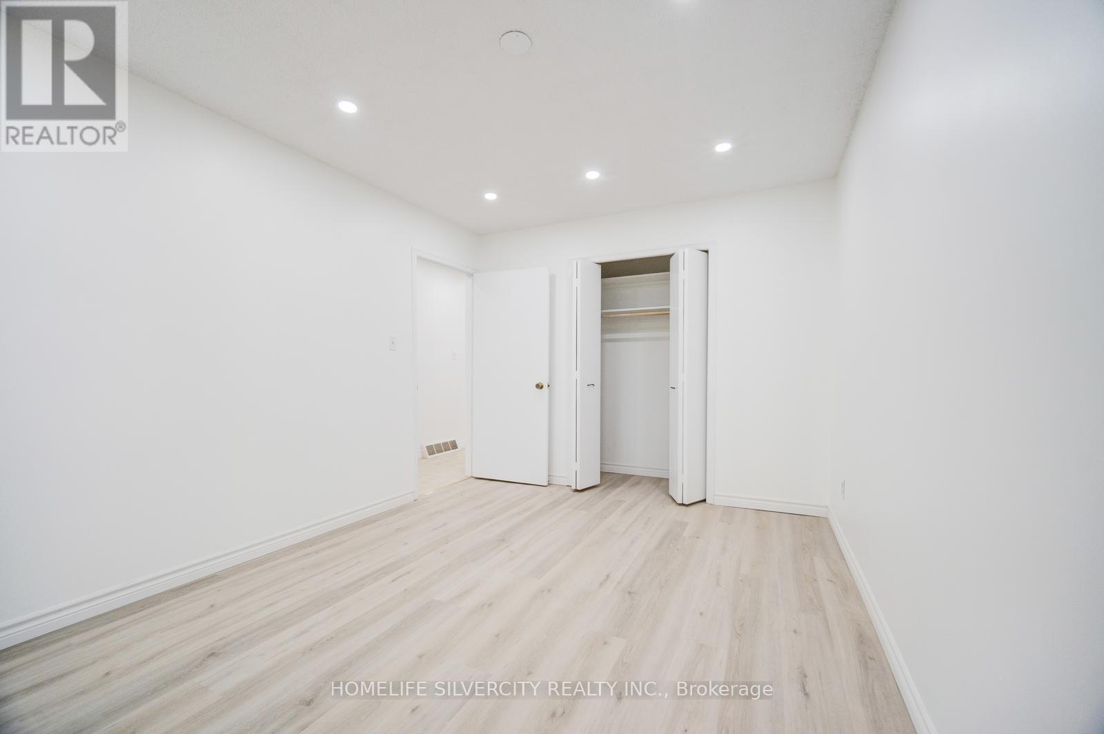 Photo 29 of 196 Millwood Crescent, Kitchener ON