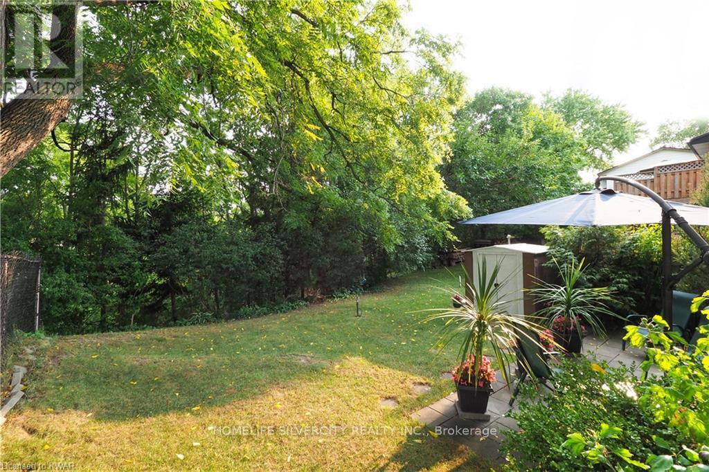 Photo 24 of 196 Millwood Crescent, Kitchener ON