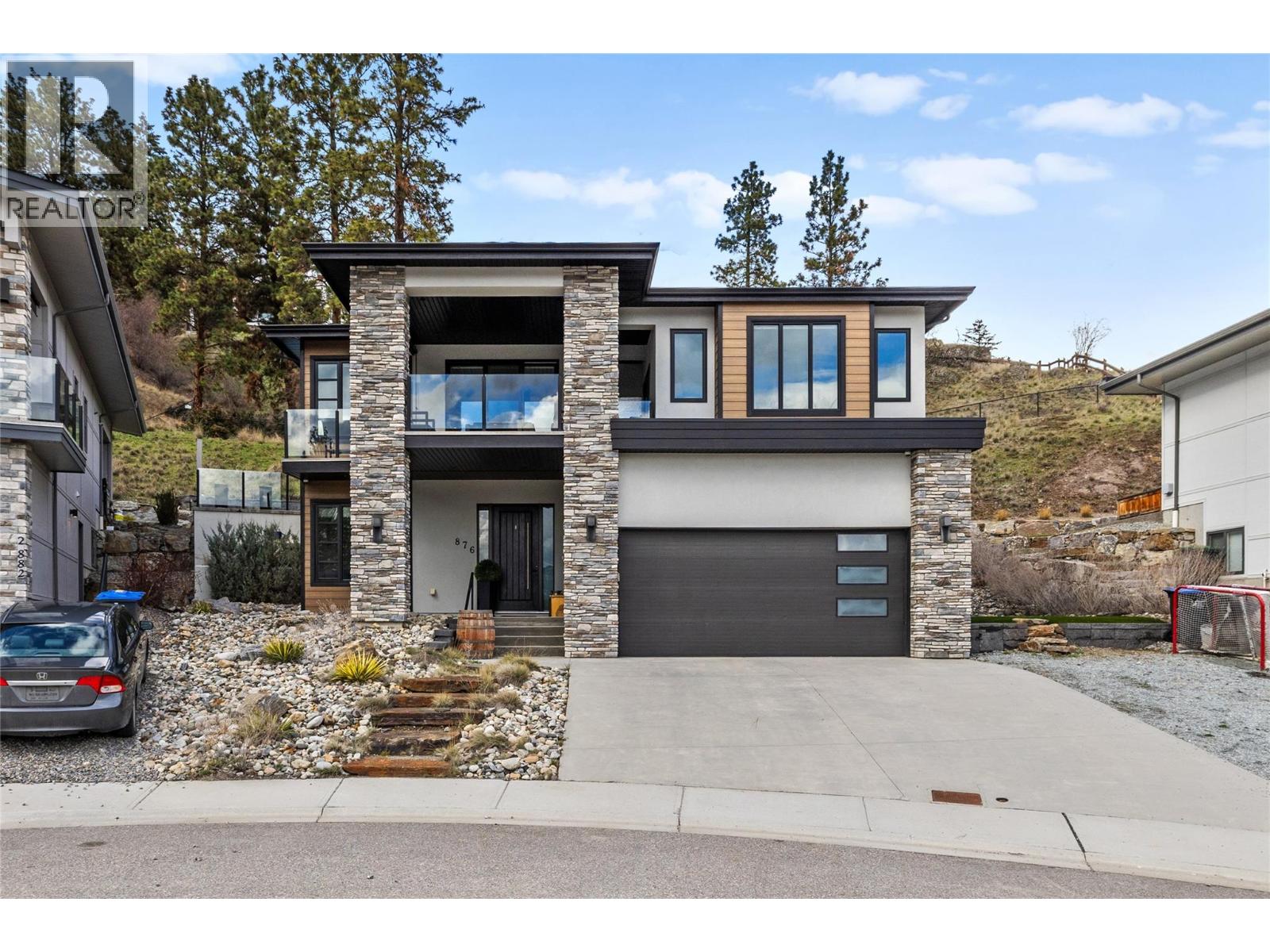  876 Boynton Place, Kelowna