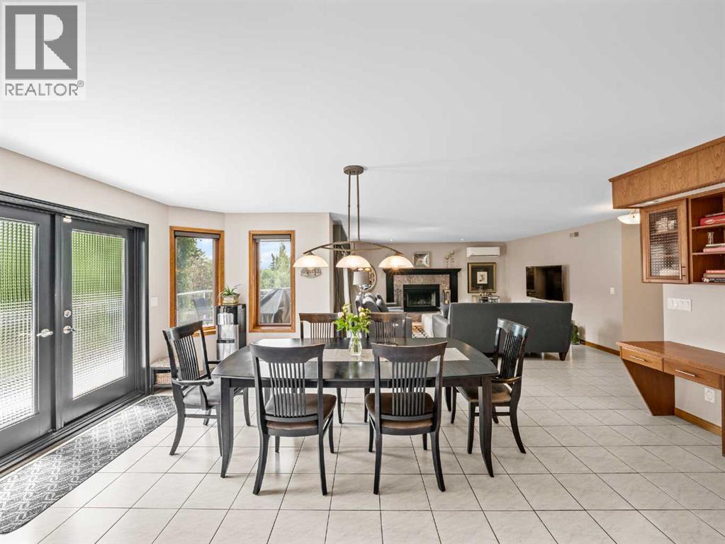 Single Family House for Sale in  Edgeview Road NW Edgemont Calgary 