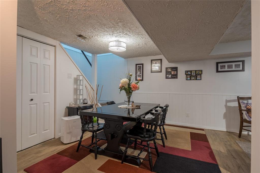 Photo 25 of 466 Rosewood Drive, Steinbach MB