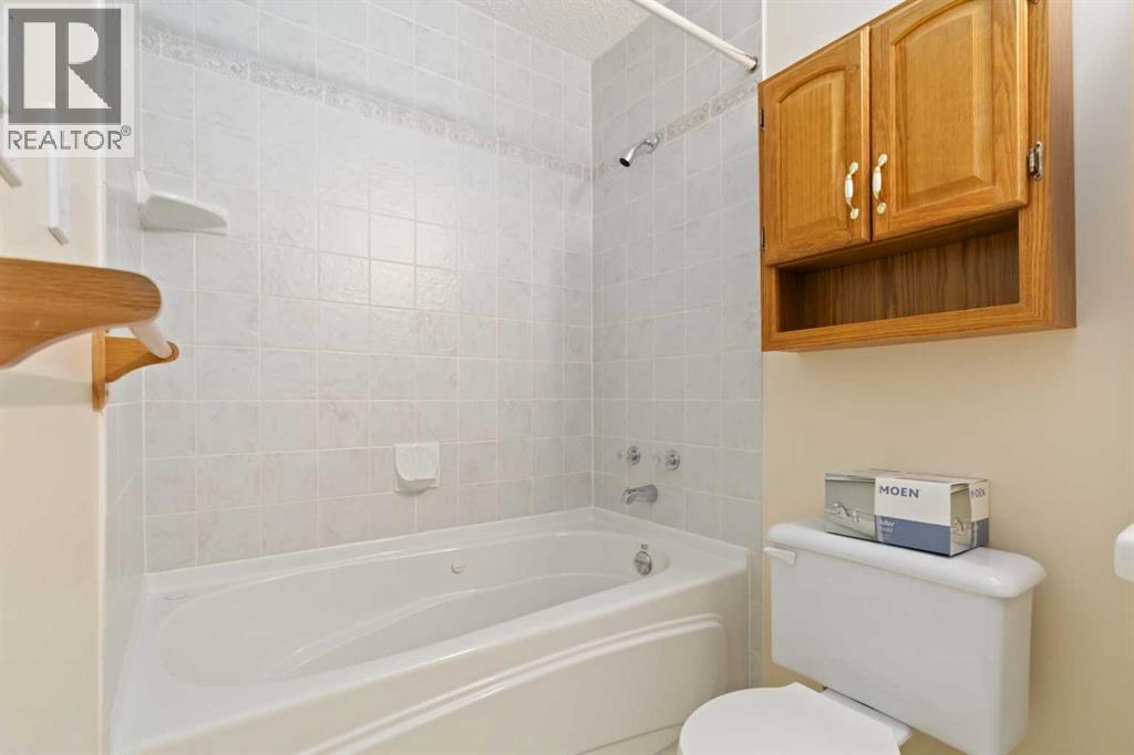 Photo 26 of 220 Boisvert Place, Fort Mcmurray AB