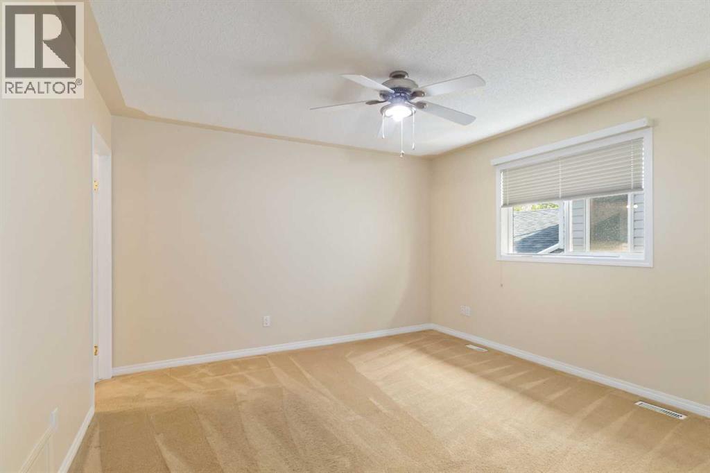Photo 11 of 220 Boisvert Place, Fort Mcmurray AB