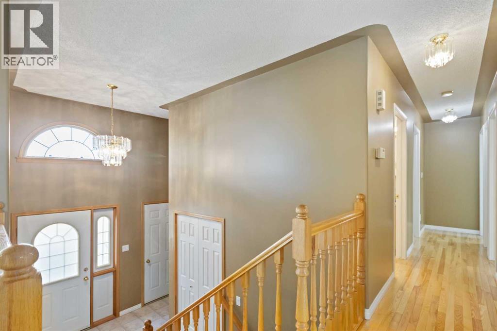 Photo 1 of 220 Boisvert Place, Fort Mcmurray AB