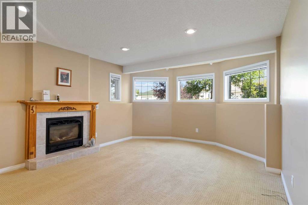 Photo 21 of 220 Boisvert Place, Fort Mcmurray AB