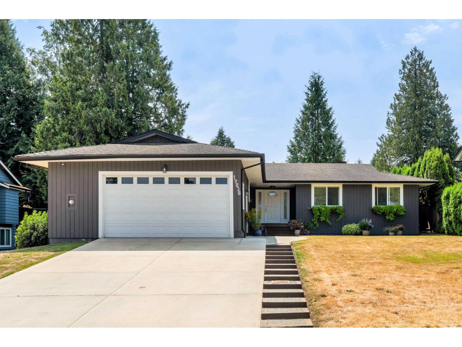 Photo 16 of 19838 48 A Avenue, Langley BC