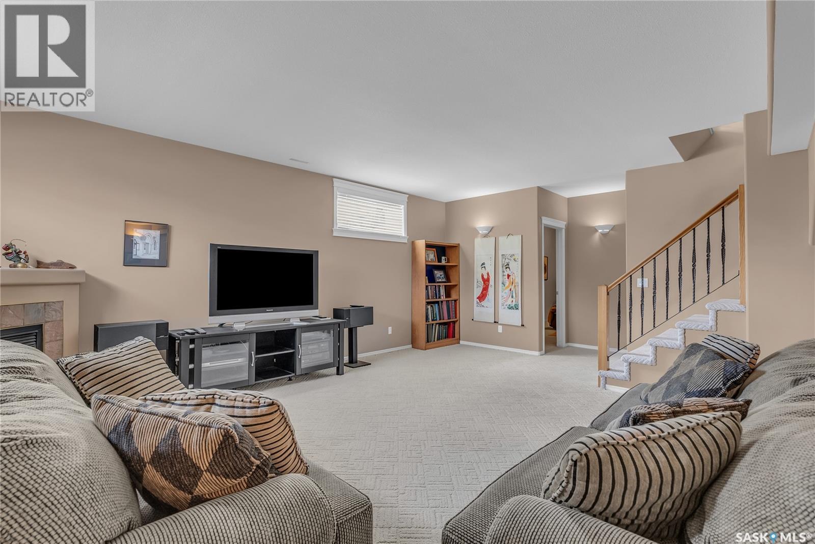 Photo 17 of 779 Bayview Close, Saskatoon SK