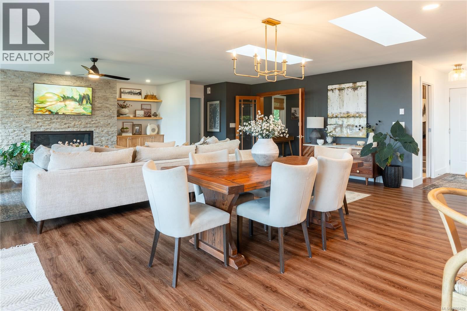 4475 Otter Point Rd, Sooke