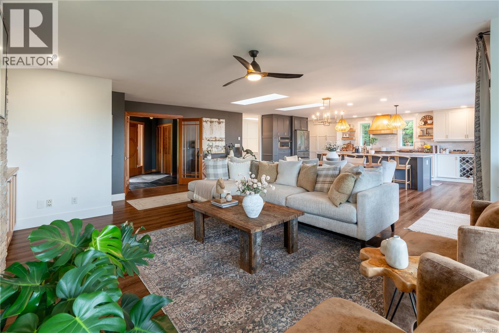 4475 Otter Point Rd, Sooke