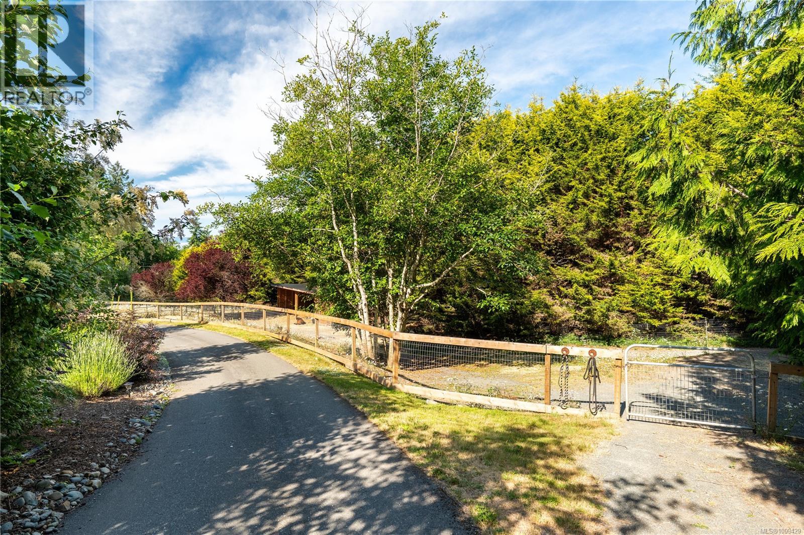 4475 Otter Point Rd, Sooke