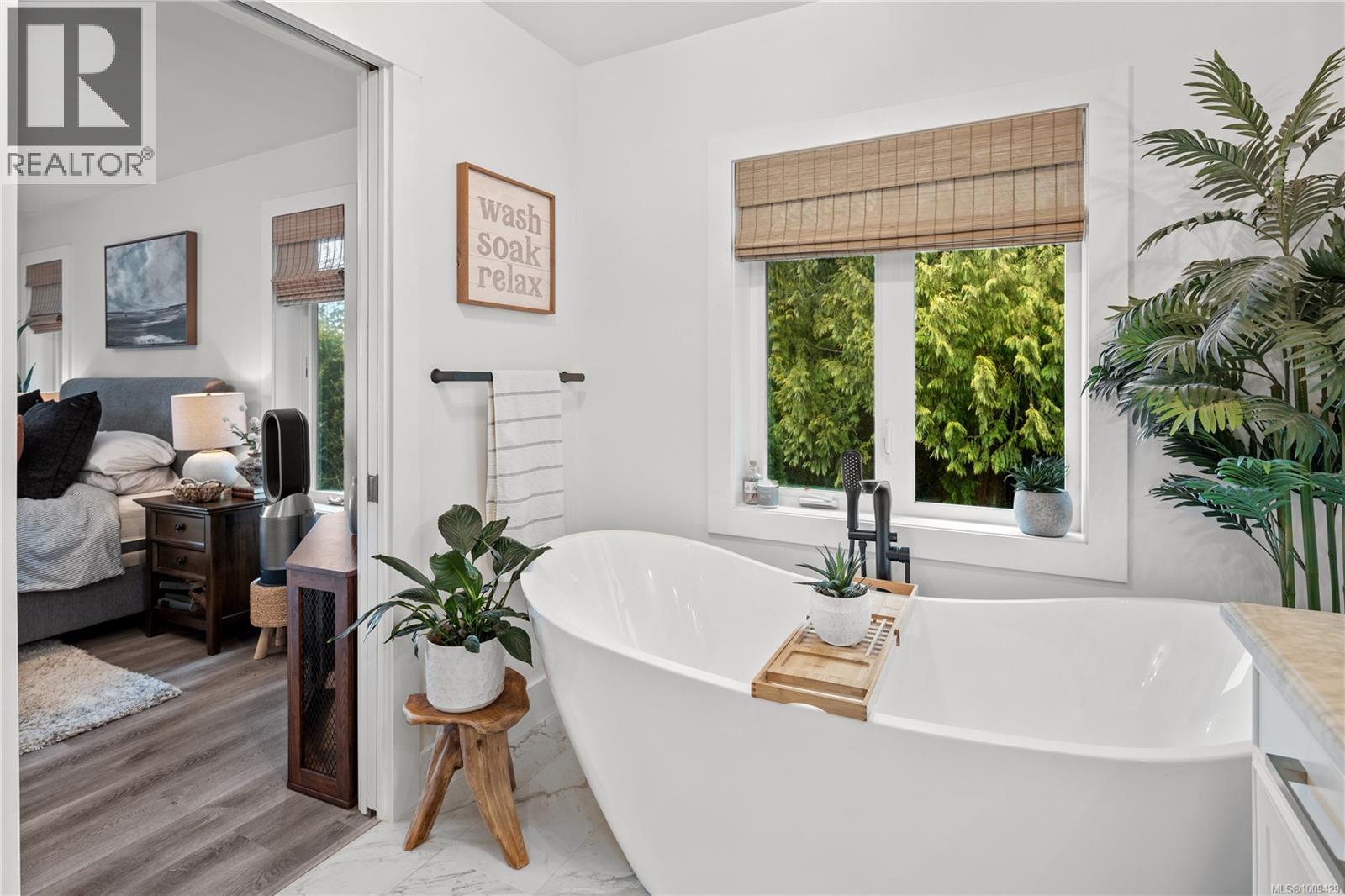 4475 Otter Point Rd, Sooke