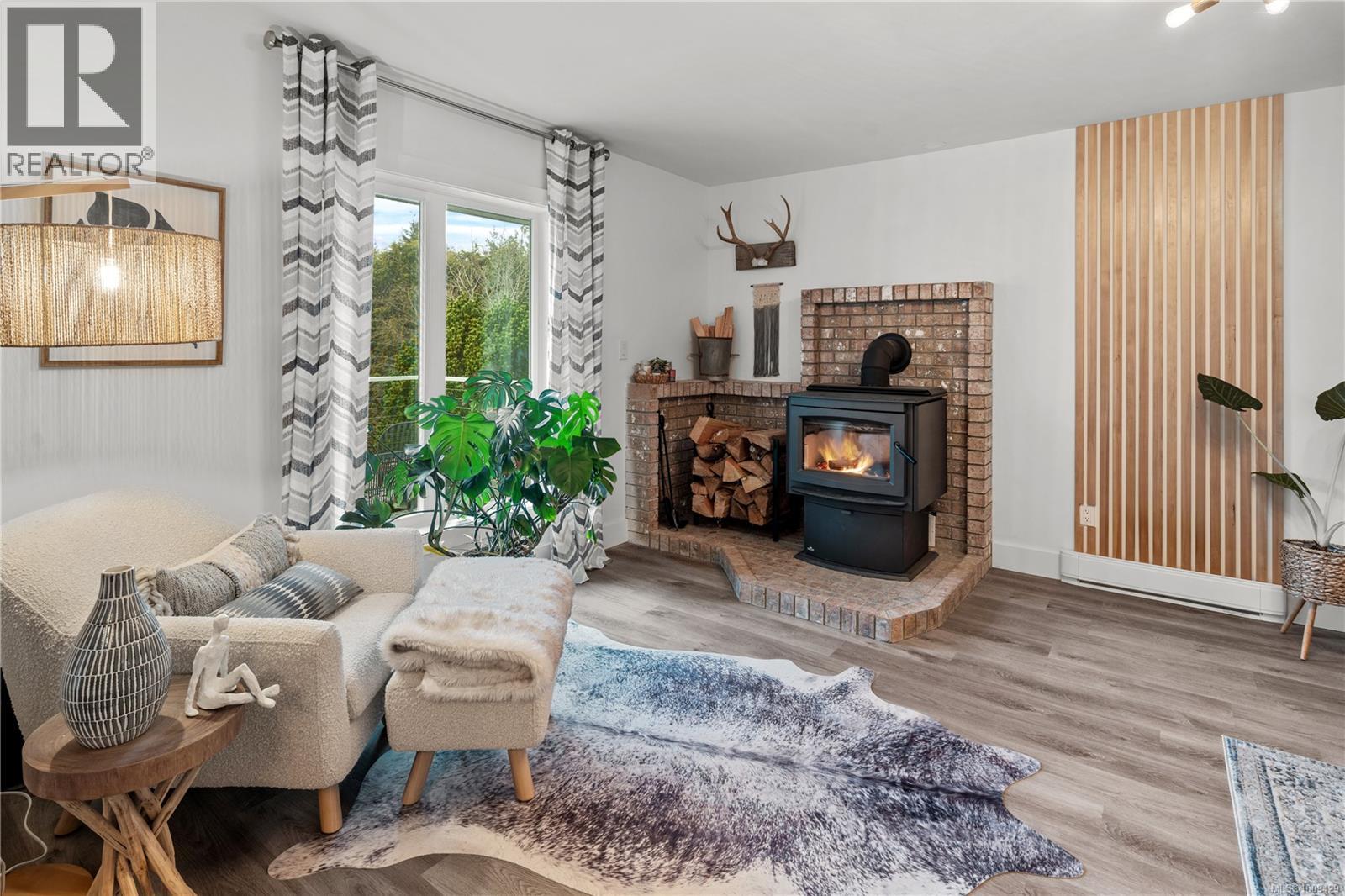 4475 Otter Point Rd, Sooke