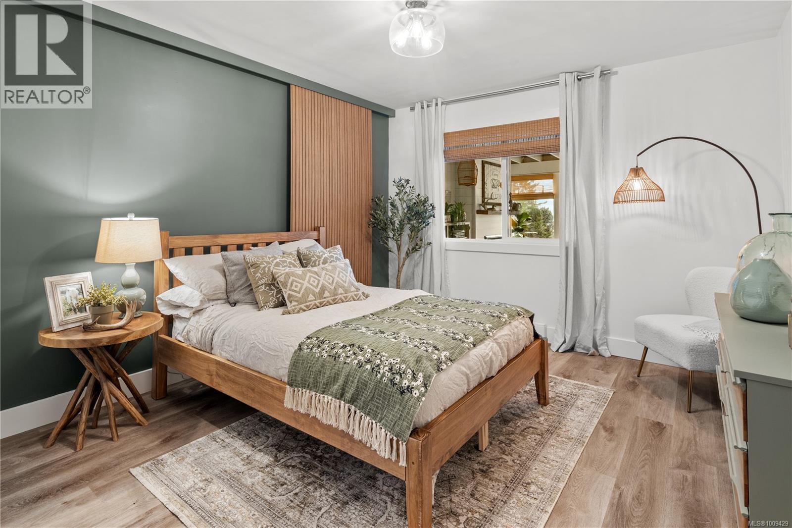 4475 Otter Point Rd, Sooke