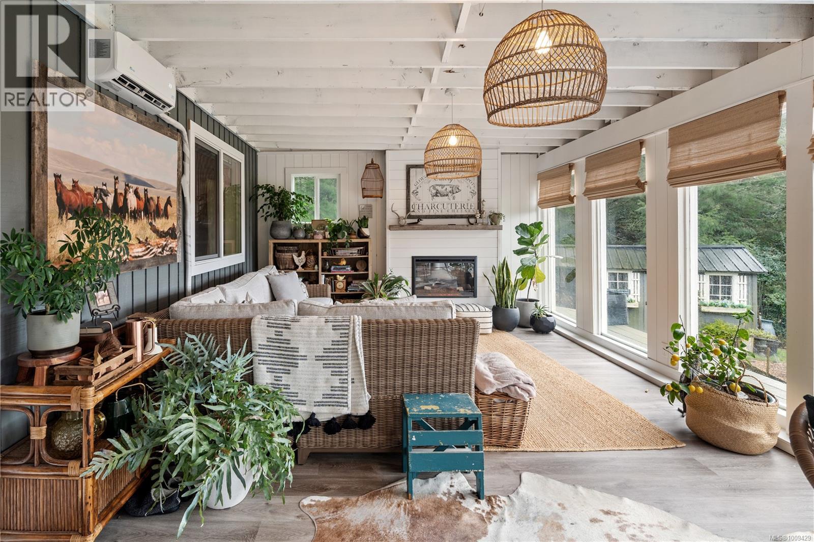 4475 Otter Point Rd, Sooke