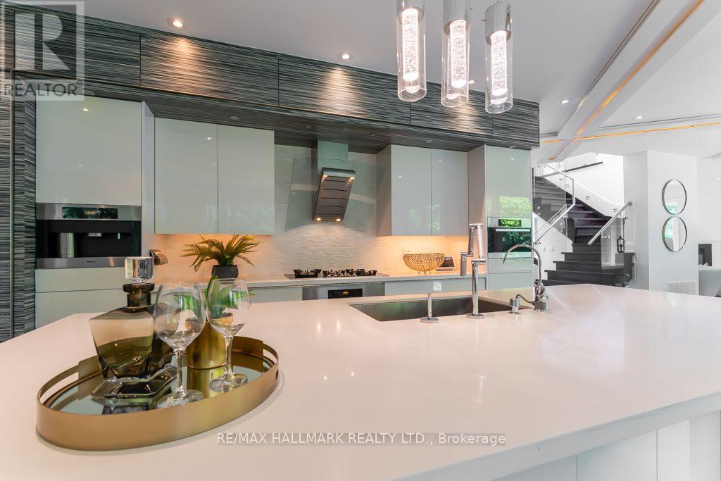 Photo 15 of 17 Hammok Crescent, Markham ON