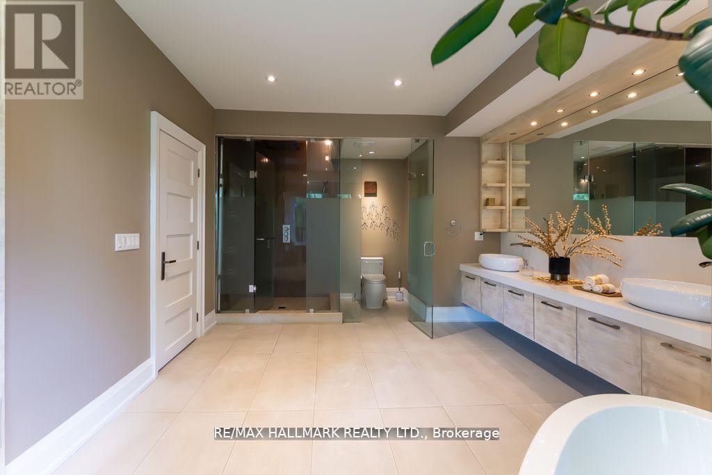 Photo 45 of 17 Hammok Crescent, Markham ON