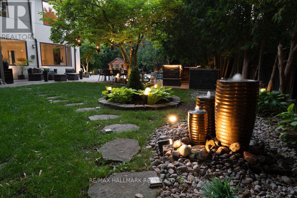 Photo 16 of 17 Hammok Crescent, Markham ON