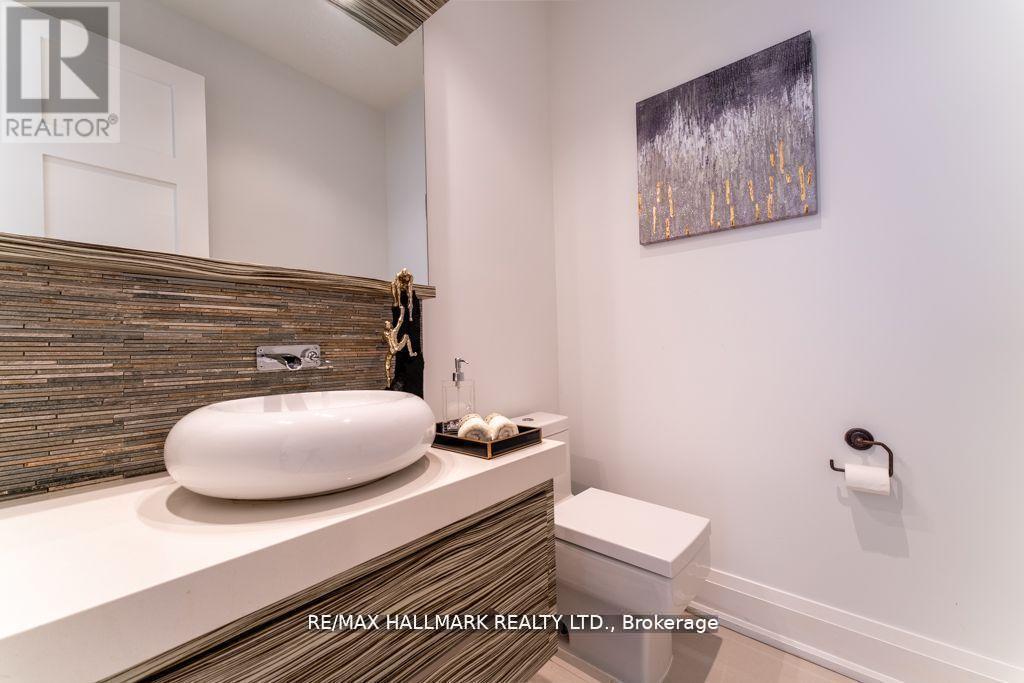 Photo 43 of 17 Hammok Crescent, Markham ON