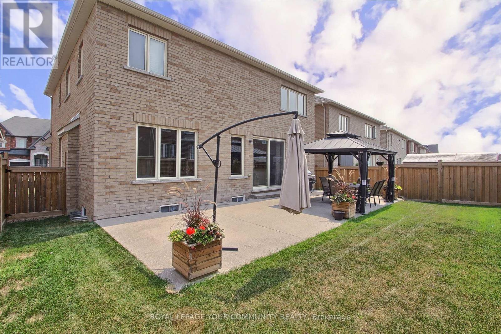 Photo 43 of 26 Hodgson Road N, Bradford West Gwillimbury ON