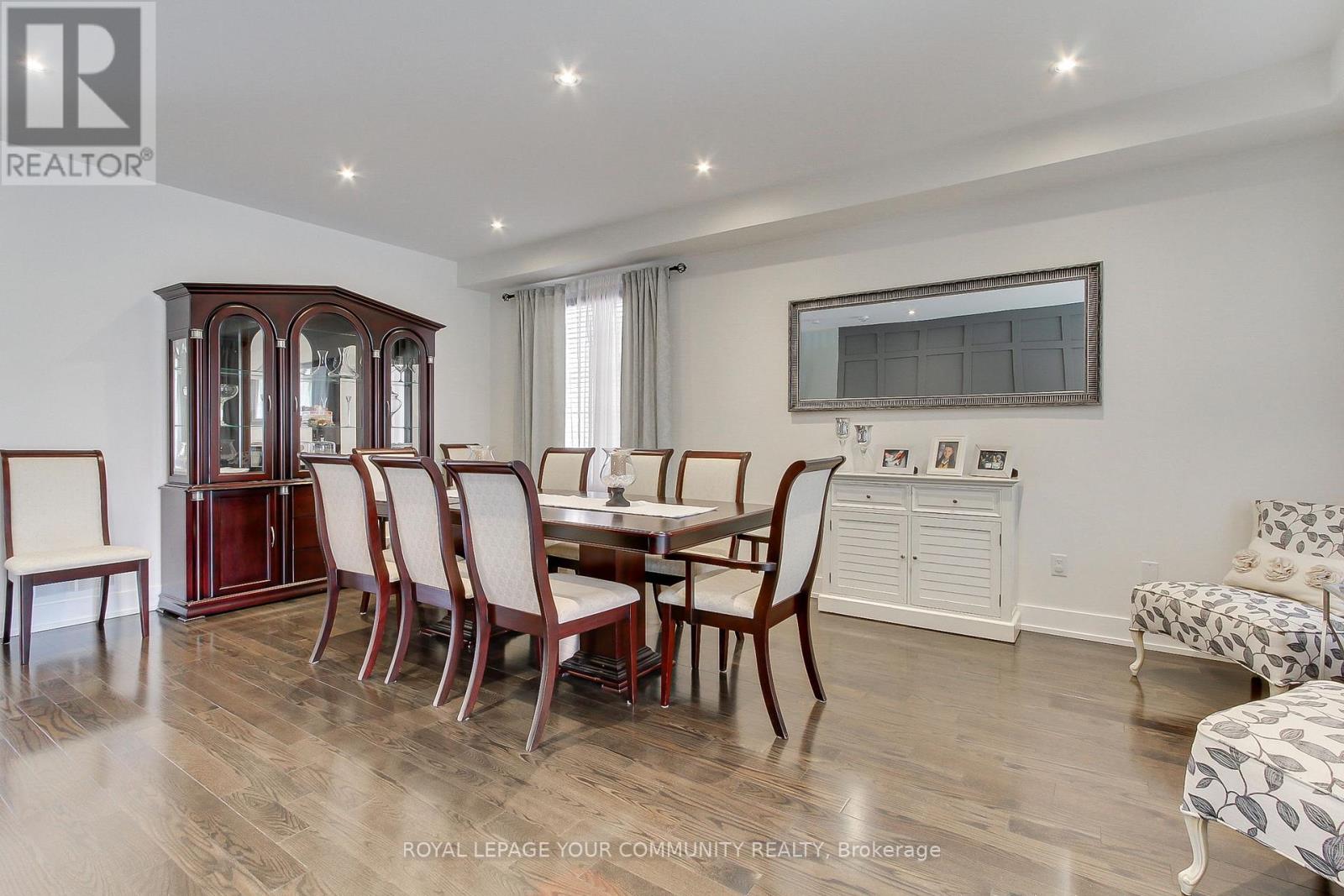 Photo 13 of 26 Hodgson Road N, Bradford West Gwillimbury ON