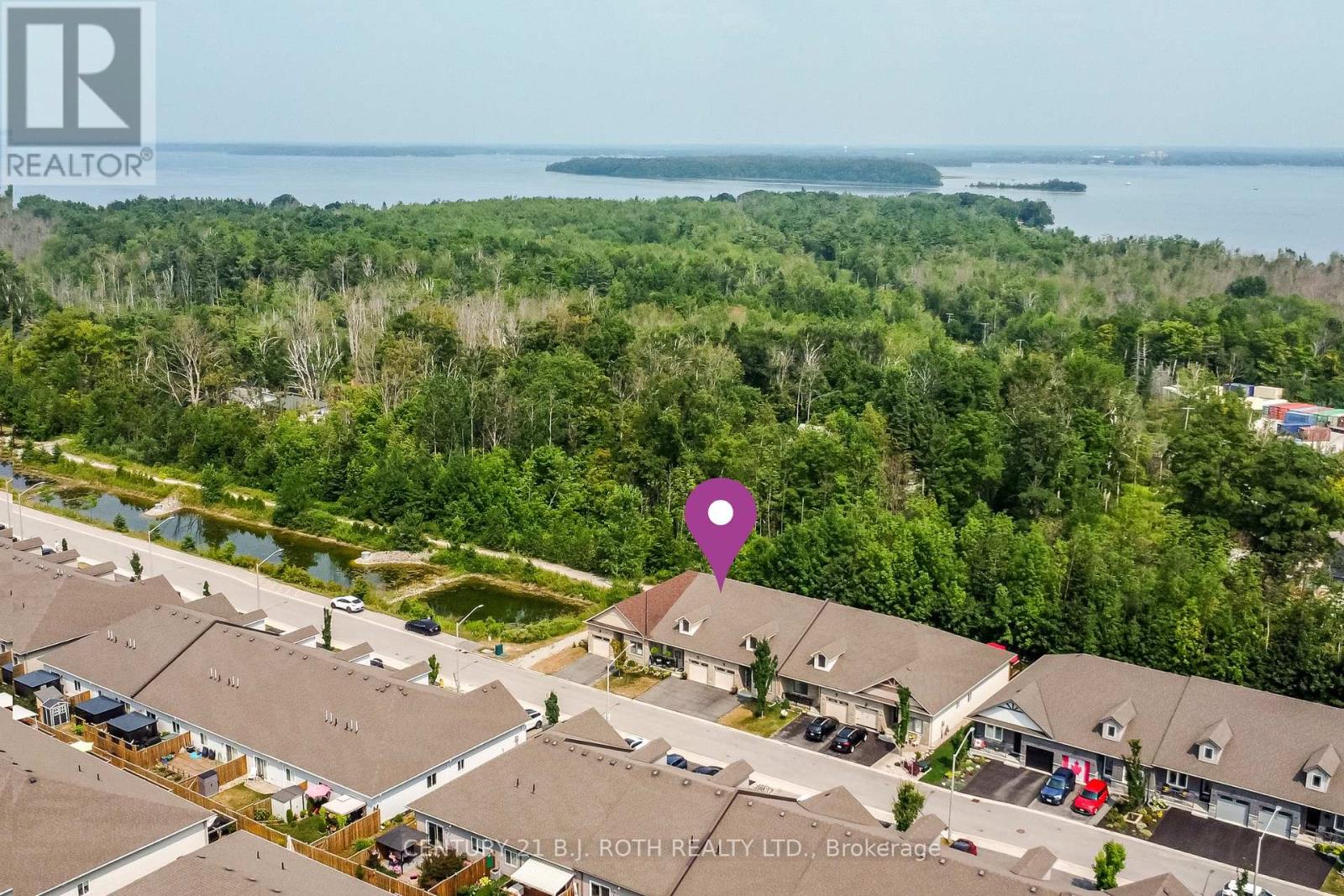 Photo 2 of 202 Lucy Lane, Orillia ON