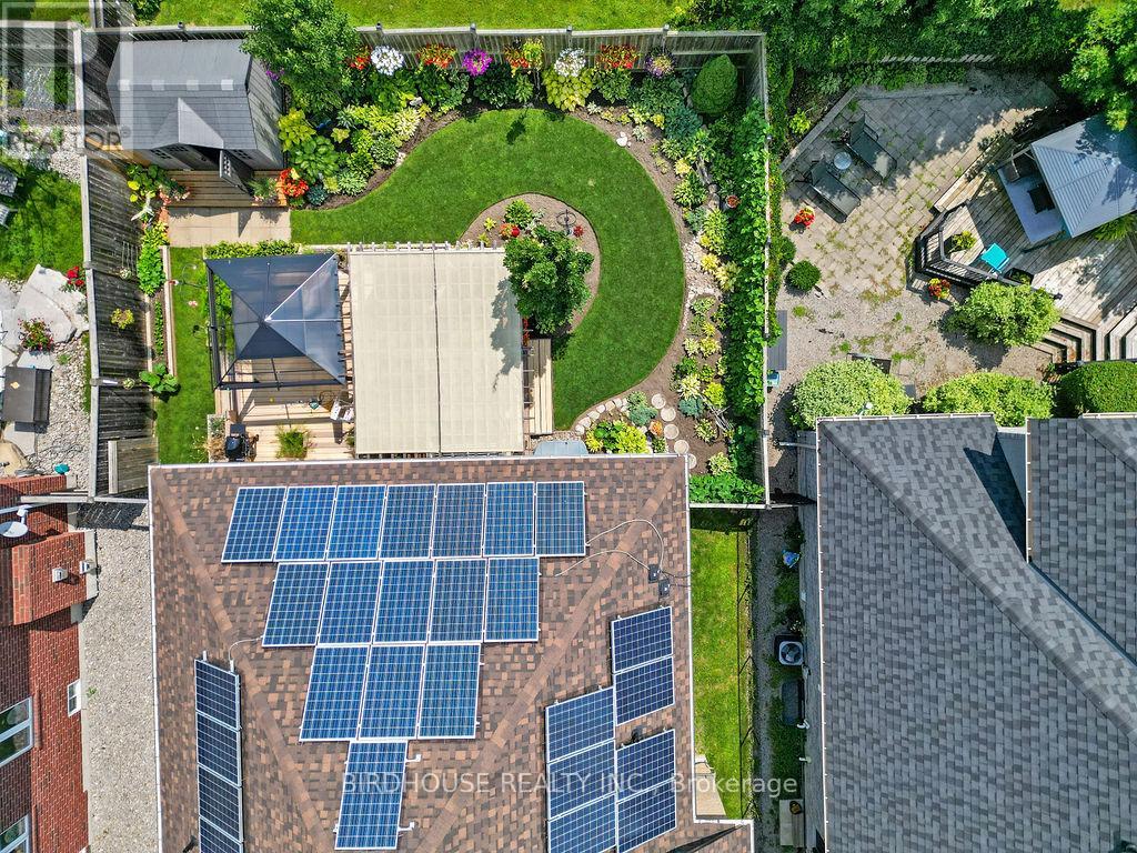 Photo 26 of 21 Ellis Crescent, Kawartha Lakes ON