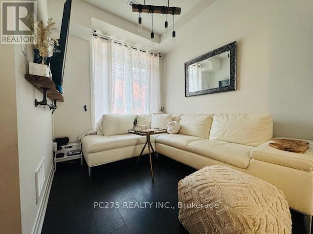 Photo 9 of 34 2 Willow Street, Brant ON
