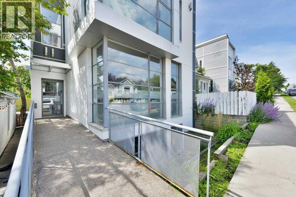 1043 19 Avenue SE, Calgary, Alberta