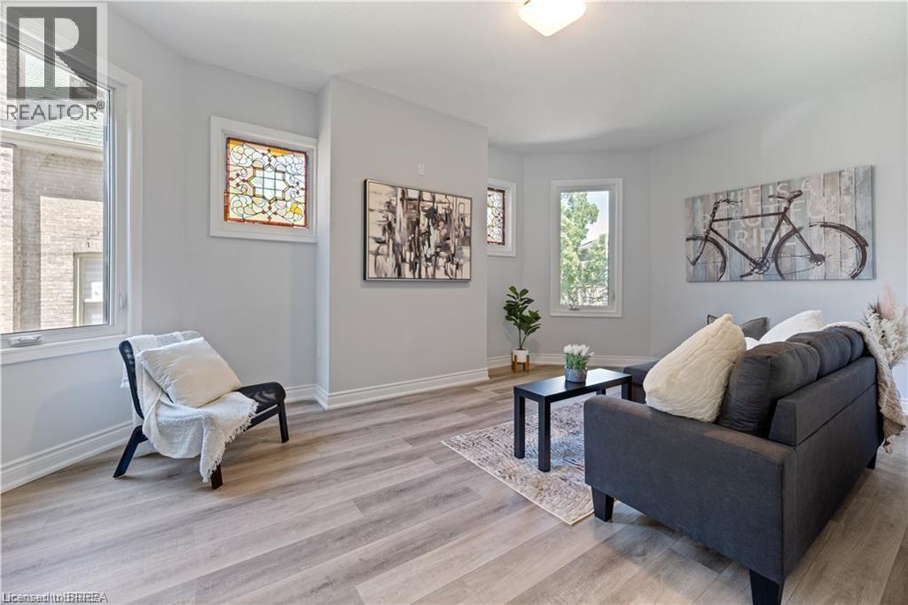 Photo 6 of 16 Arthur Street Unit 2 A, Brantford ON