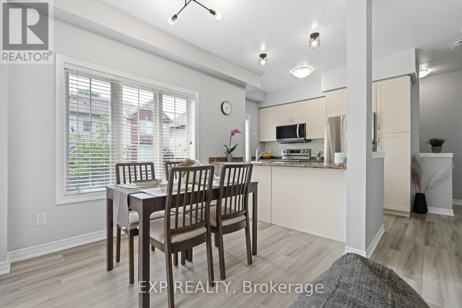 Photo 20 of 92 1401 Plains Road E, Burlington ON