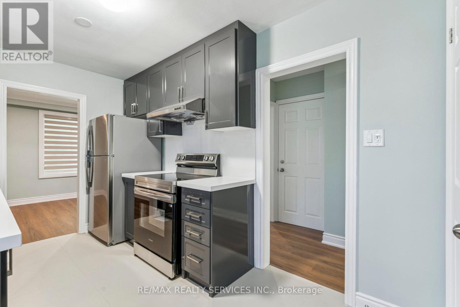 Photo 12 of Entire Property 15 Mcclure Avenue, Brampton ON