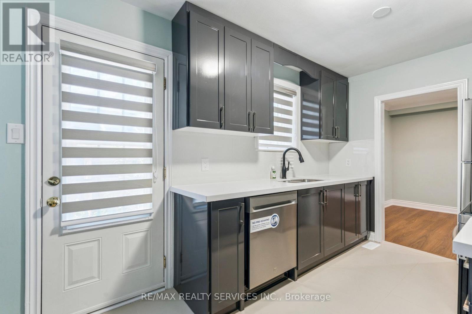 Photo 13 of Entire Property 15 Mcclure Avenue, Brampton ON