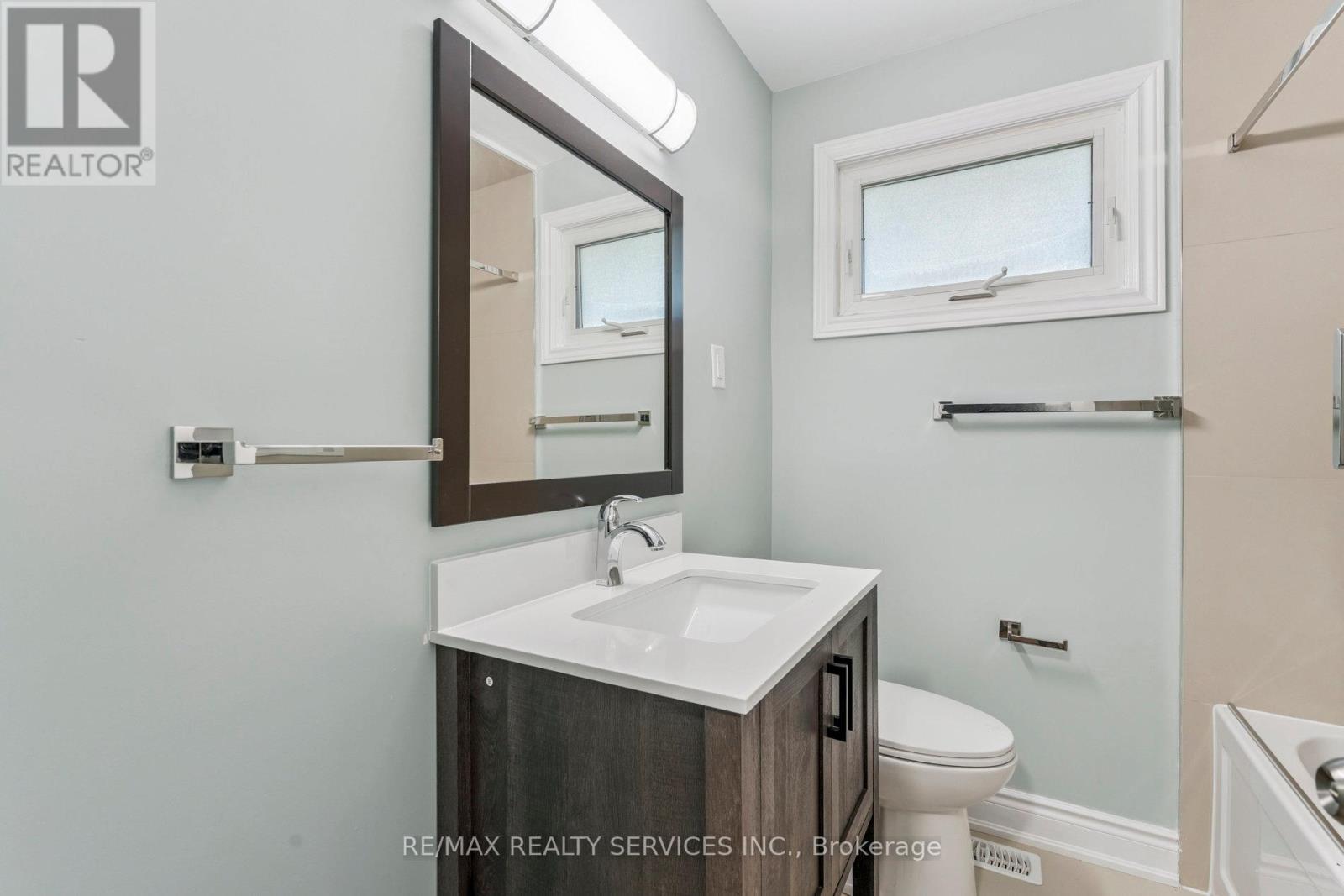 Photo 22 of Entire Property 15 Mcclure Avenue, Brampton ON
