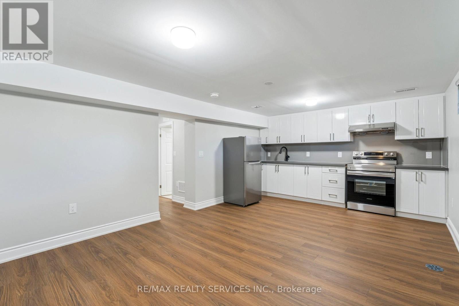 Photo 26 of Entire Property 15 Mcclure Avenue, Brampton ON