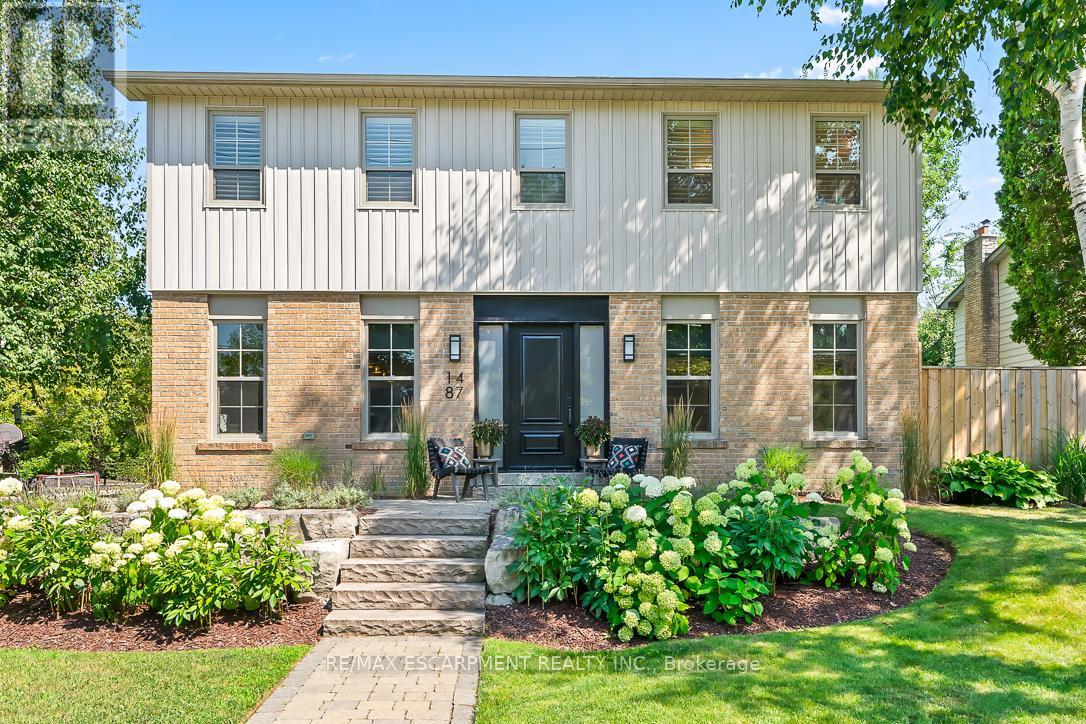 Photo 4 of 1487 Chriseden Drive, Mississauga ON