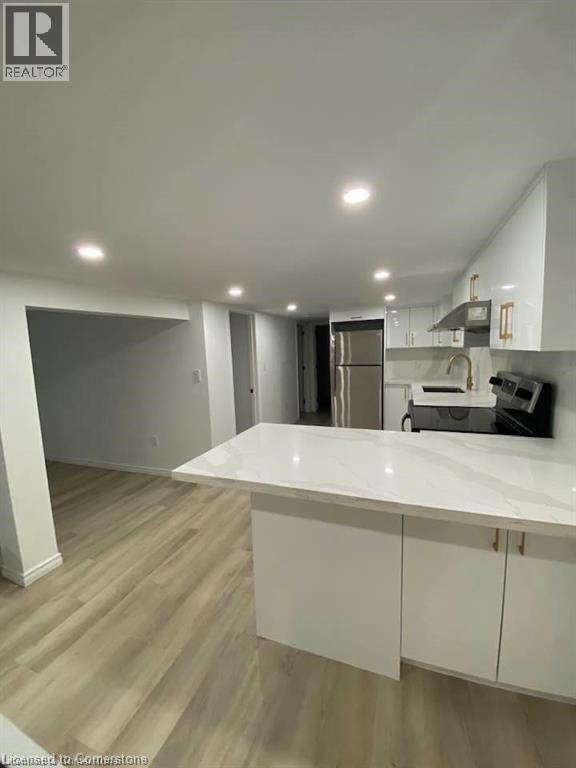 Photo 4 of 215 Queen Street S Unit Lower, Hamilton ON